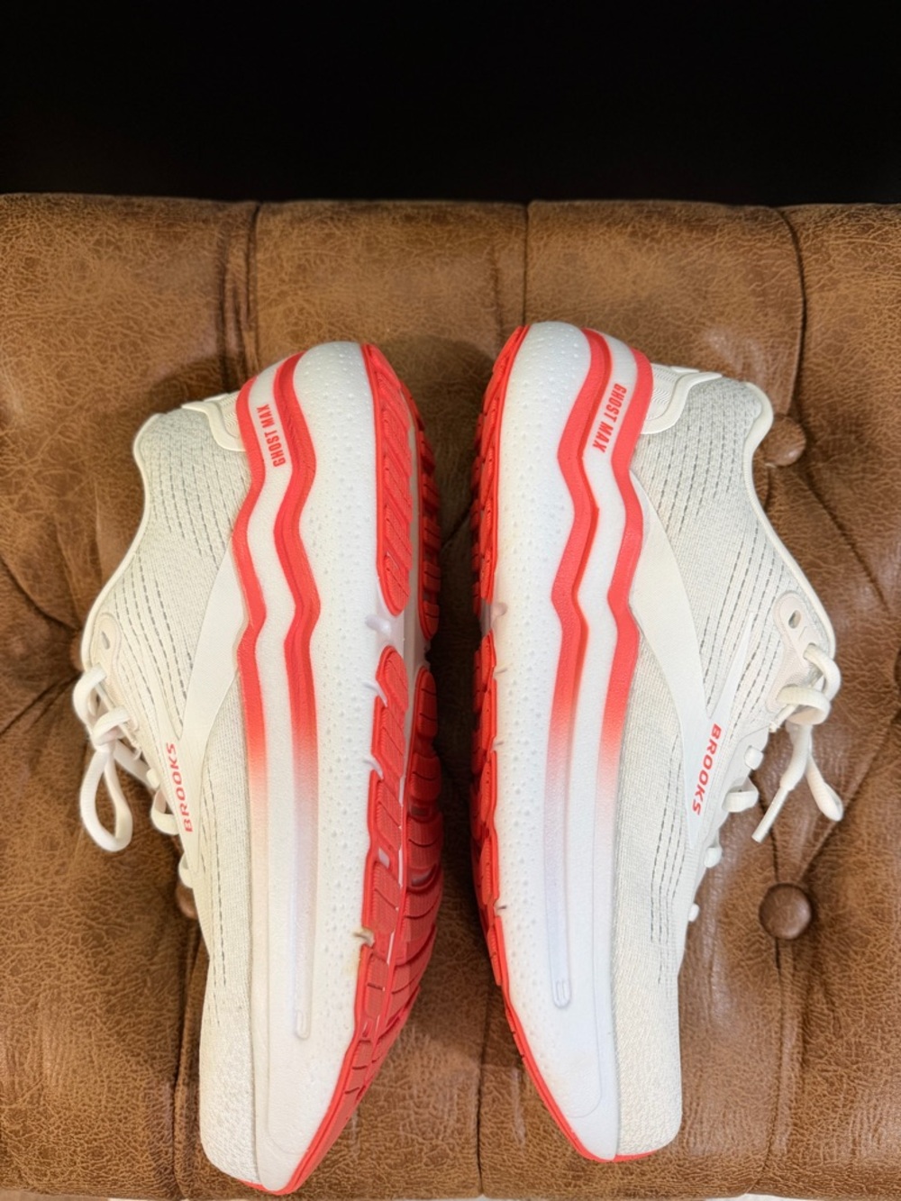 Brooks Ghost 2 Max White Running Shoes with Coral Accents - Picture 4 of 7